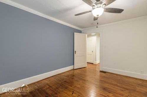 3314 Harris Dr, Atlanta GA  30337-1005 exterior