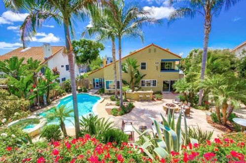 3306 Piragua St, Carlsbad, CA 92009-7841