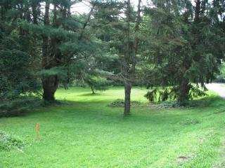 54 Warncke Rd, Wilton, CT 06897-2010