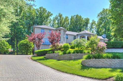7 Kimball Turn, Holmdel Village, NJ 07733-1244