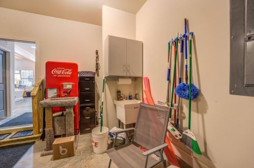 1558 Renaissance Dr, Conyers GA  30012-3895 exterior