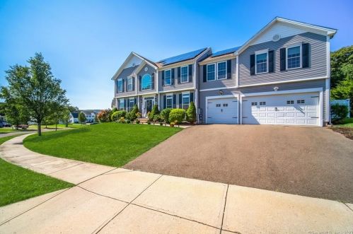 41 Annello Way, Middletown, CT 06457-7951