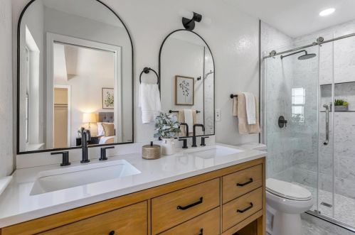 387 Smithwood St, Milpitas CA  95035-4126 exterior