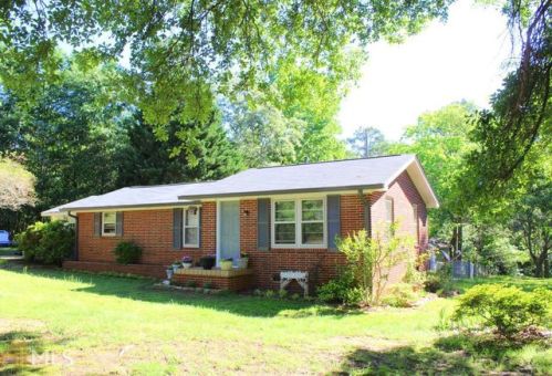 431 Providence Rd, Statham, GA 30666-2833