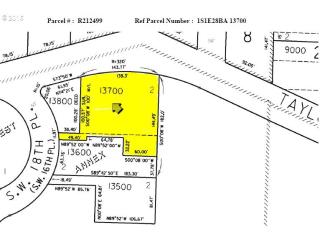 1726 Taylors Ferry Rd, Portland, OR 97219-5528