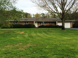 3806 Bill Jones Rd, Apison, TN 37302-9749