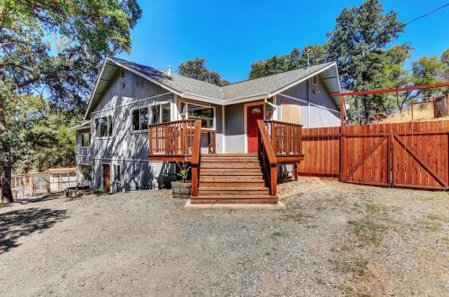 16791 Duggans Rd, Grass Valley, CA 95949-7606