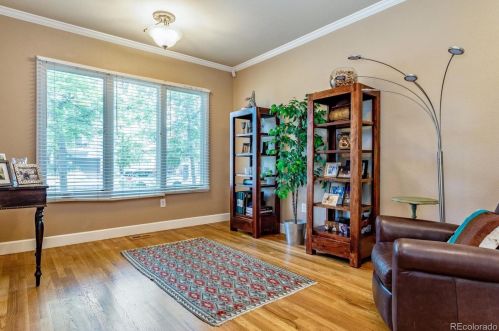 261 Harrison St, Denver, CO 80206-5540