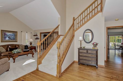 39876 Harbor Ridge Dr, Antioch, IL 60002-2317