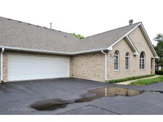813 Havenshire Rd, Naperville, IL 60565-6188
