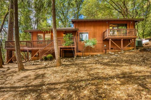 5630 Red Fir Ct, Michigan Bluff, CA 95631-9608