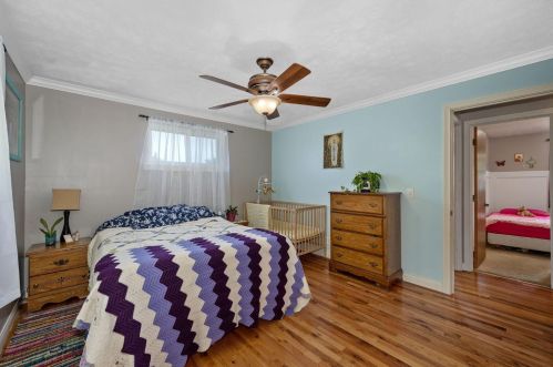 2329 Fairgreen Dr, Cincinnati OH  45238-3230 exterior