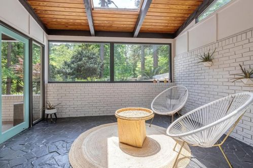 3878 Foxford Dr, Atlanta GA  30340-4407 exterior