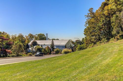 2114 Alpine Pl, Cincinnati OH  45206-2603 exterior