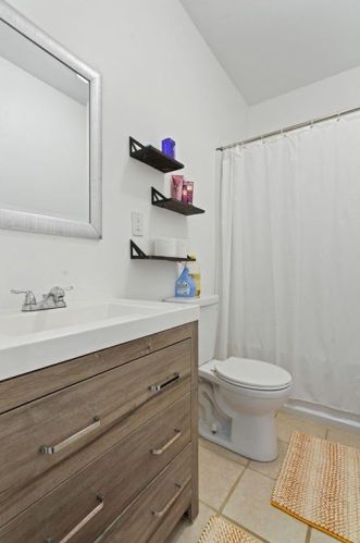 3845 Lake Sanctuary Way, Atlanta GA  30349-1898 exterior