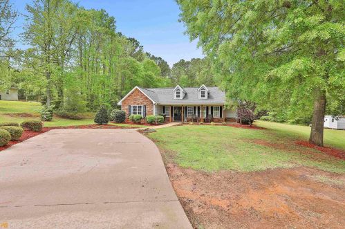 760 John Lovelace Rd, Lagrange, GA 30241-9827
