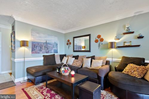 5000 7th Rd, Arlington, VA 22204-2585