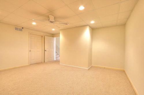 4086 Haverhill Dr, Atlanta GA  30342-3818 exterior