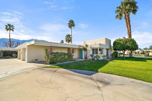 6062 Hazeltine Plz, Palm Springs, CA 92264-3838