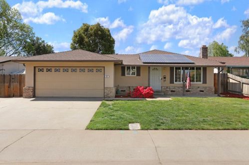 611 El Capitan Dr, Lodi, CA 95242-2103