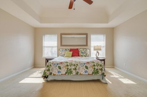 7025 Lincoln Dr, Fort Worth TX  76182-7663 exterior