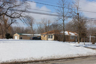 40232 Deep Lake Rd, Antioch, IL 60002-9508