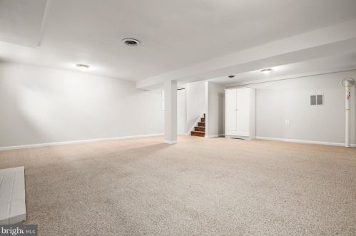 112 Blf Ter, Silver Spring MD 20902-3103 exterior