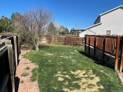 8039 Kittredge Ct, Englewood CO  80112-4629 exterior