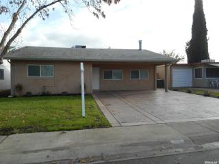 1900 Deborah St, Tracy, CA 95376-2806