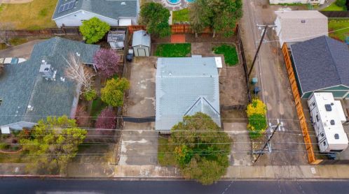 432 Davitt Ave, Valley Home, CA 95361-3819