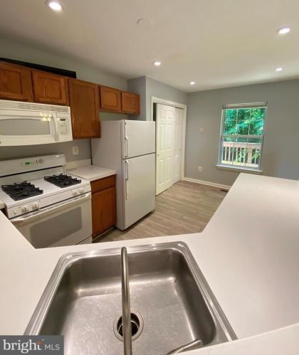 3525 Nexus Ct, Woodbridge, VA 22192-4437