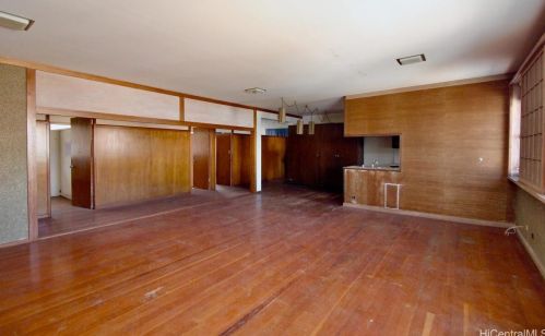 1804 Waiola St, Honolulu HI  96826-2687 exterior