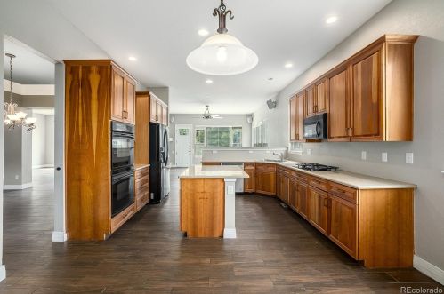 24476 Fremont Dr, Denver CO  80016-4148 exterior