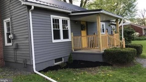 1809 State Rd, Duncannon PA  17020-9019 exterior