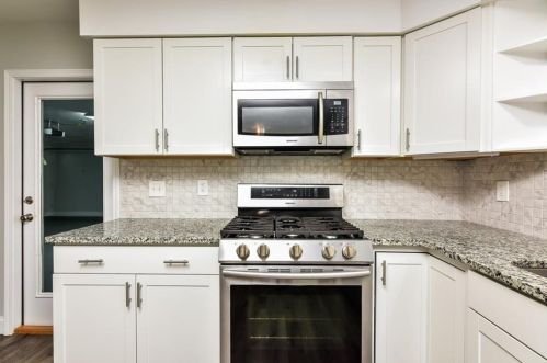 1573 Flat Rock Rd, Stockbridge GA  30281-2033 exterior