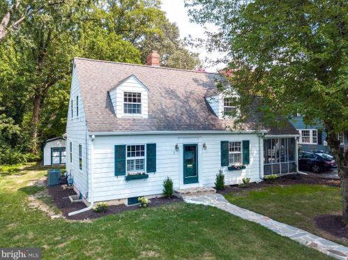 5 Sullivan Dr, Severna Park, MD 21146-4520