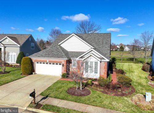 6304 Avington Pl, Gainesville, VA 20155-1350