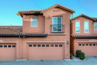 8705 Villalonoso Ct, Vallejo, CA 94591-8569