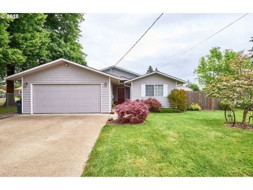 1032 Brockwood Ave, Mcminnville, OR 97128-6906