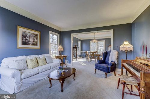 2407 Starcrest Dr, Silver Spring MD 20904-5459 exterior