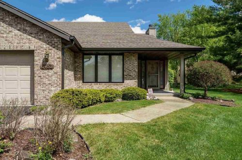 6452 Old Hunters Run, Rockford, IL 61114-7812