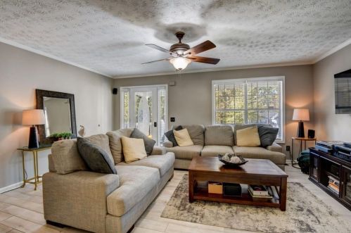 2345 Matthew Ct, Monroe, GA 30655-8466