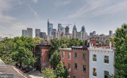 526 24th St, Philadelphia PA  19146-1054 exterior