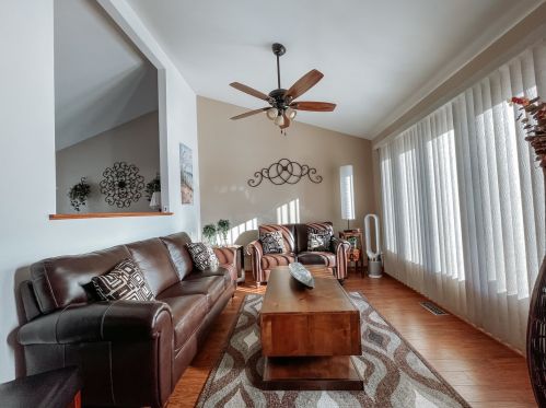 16426 Spangler Rd, Plainfield, IL 60586-9623