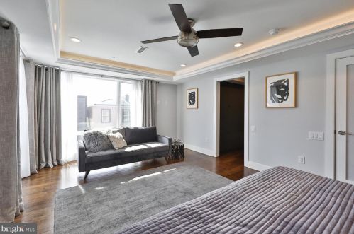 431 20 St, Philadelphia PA 19144-2401 exterior