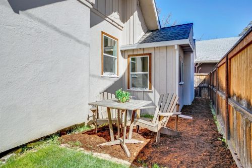 639 Spg St, Ukiah CA 95482-3936 exterior