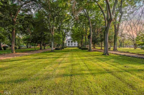 766 East Ave, Madison, GA 30650-1445