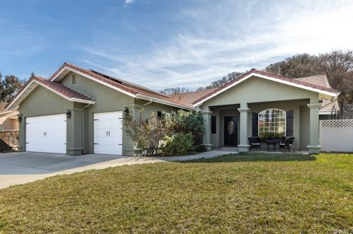 1202 Blue Oak Way, Lake Nacimiento, CA 93446-4078
