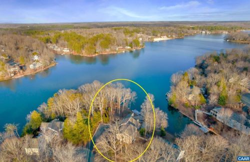 17 Bonita Rd, Bybee, VA 22963-2434