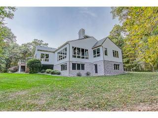 9787 Primrose Ave, Stillwater, MN 55082-9590
